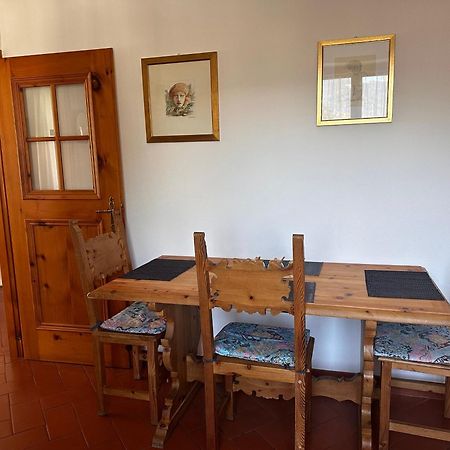 Ampio Appartamento Con Vista “Casa Magro” Tirano Esterno foto